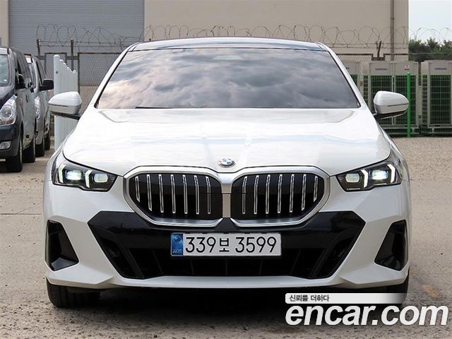 2025 BMW 5-Series, VIN WBA21FJ03SCU26013