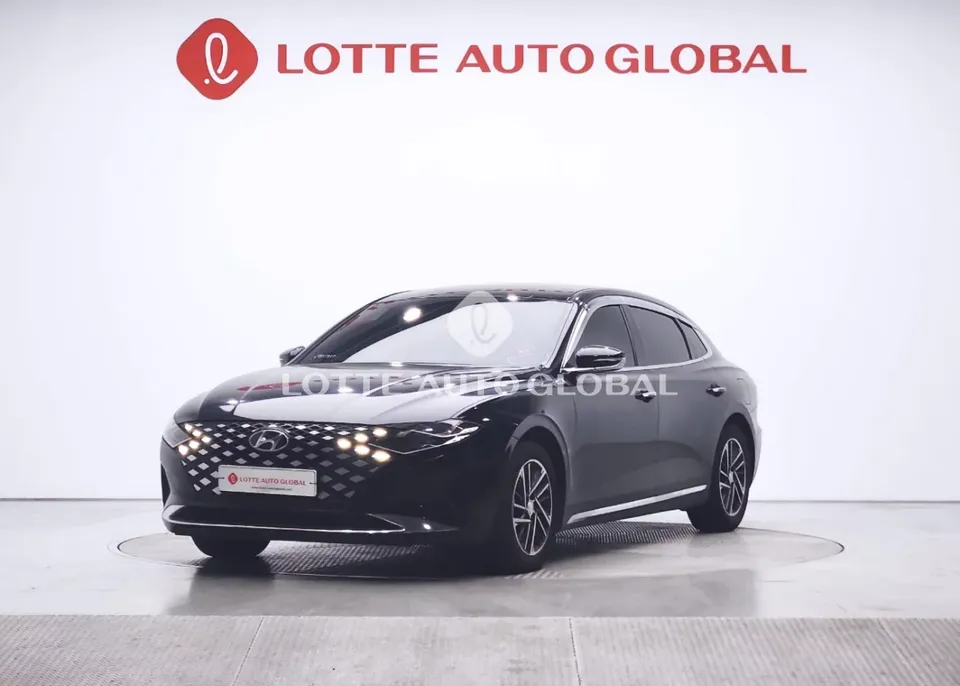 2022 Hyundai Grandeur, VIN KMHF241NBNA494017