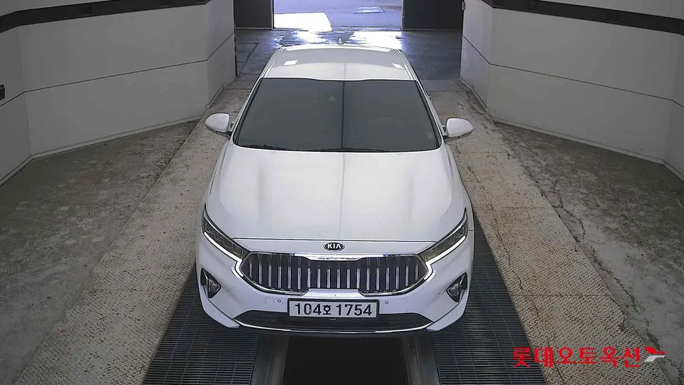 2020 Kia K7, VIN KNALC41ABLA226981