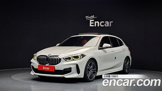 2021 BMW 1-Series, VIN WBA7L7100M7J77672