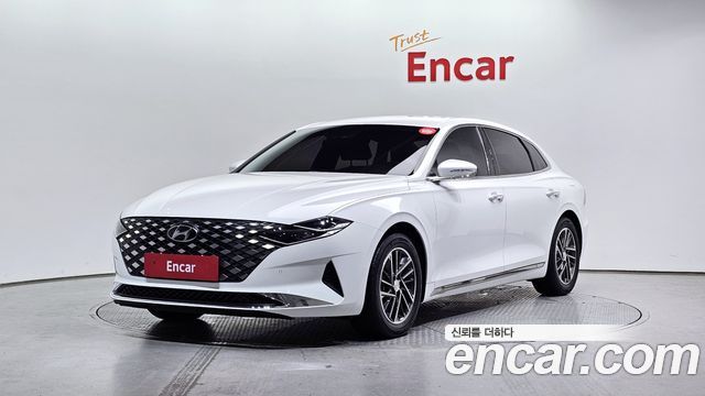 2022 Hyundai Grandeur, VIN KMHF241NBNA495784