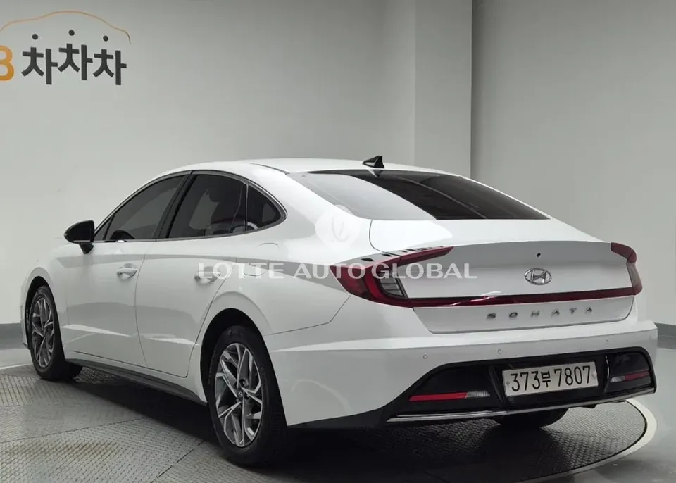 2022 Hyundai Sonata, VIN KMHL141EBNA213337