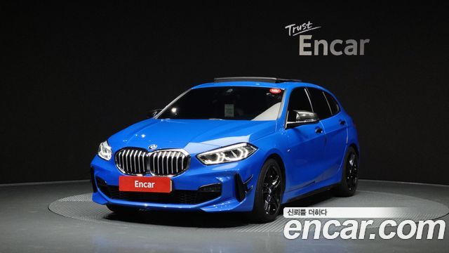 2021 BMW 1-Series, VIN WBA7M9102M7H73393