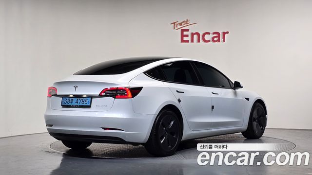 2022 Tesla Model 3, VIN 5YJ3E1EB8NF376923