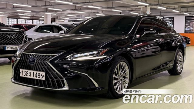2022 Lexus ES, VIN JTHBA1C18N2010074