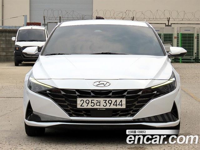 2022 Hyundai Avante, VIN KMHLL41EENU317325